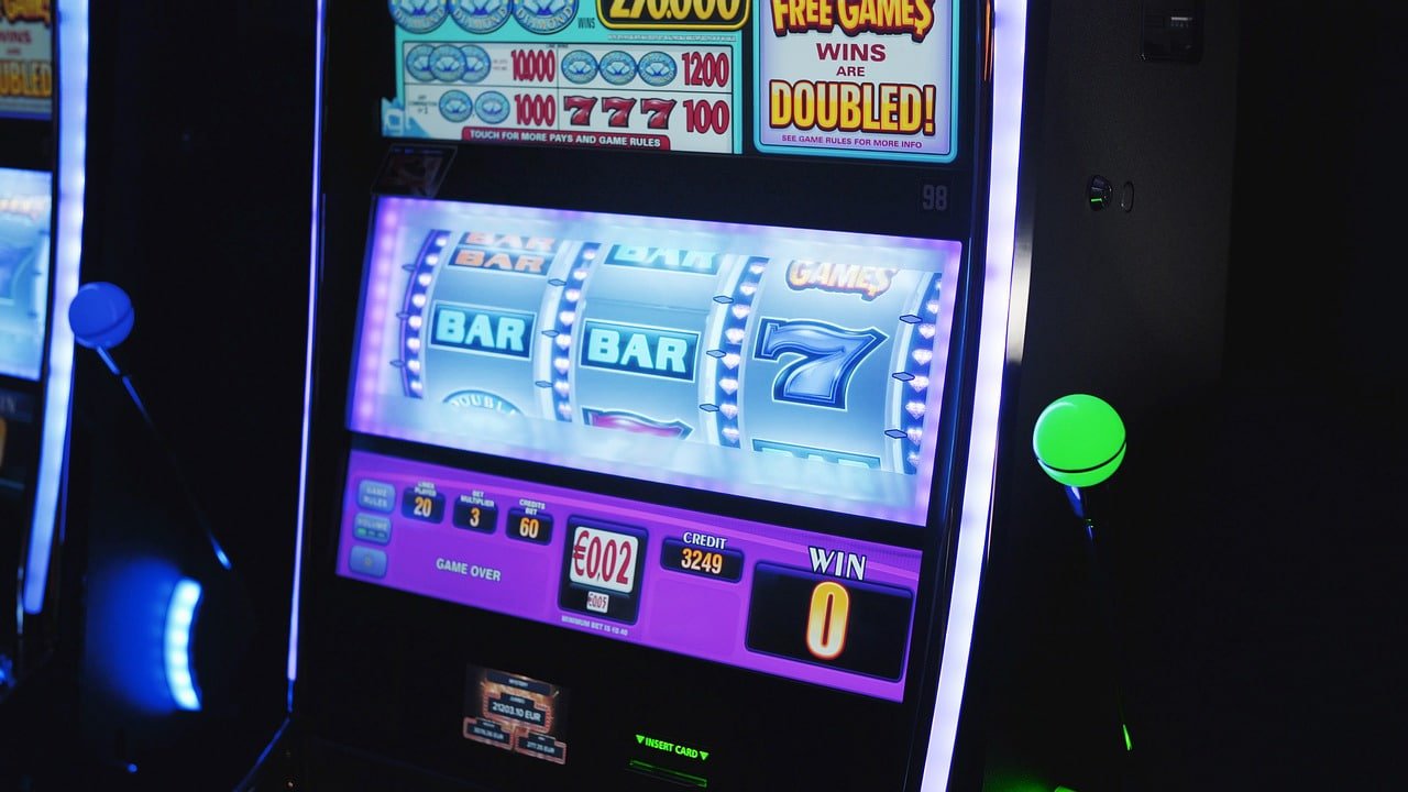 qr713 Slots